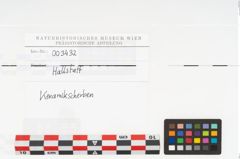 Etikett zu Keramikgefäß (NHMW-PRAE-003432)